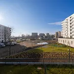 Warsaw Praga - Modern Apt, Parking, Near River - By Rentujemy