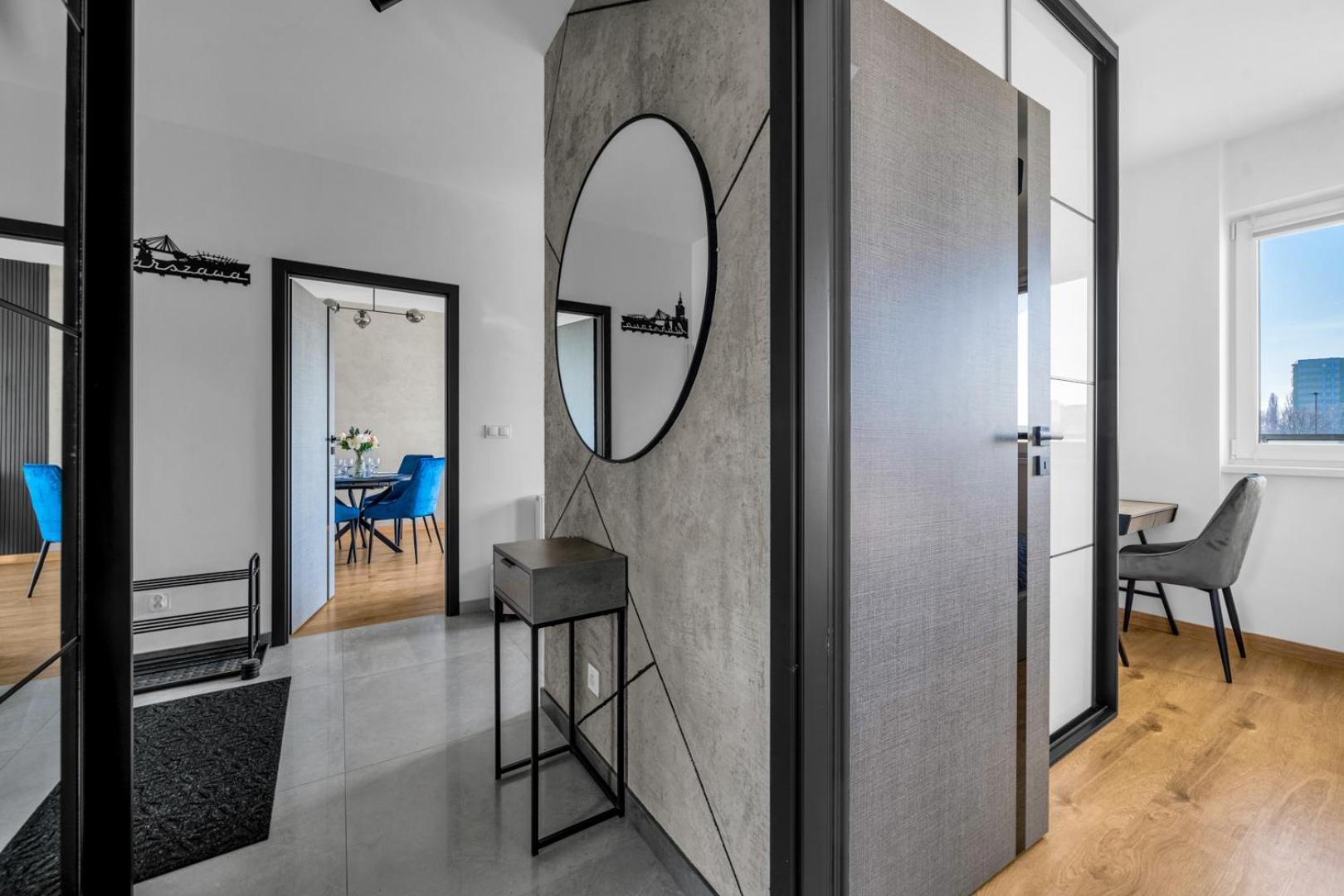 Apartment Praga - Modern Apt, Parking, Near River - By Rentujemy